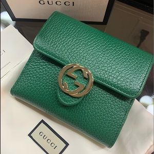 NIB AUTH GUCCI CALFSKIN G WALLET